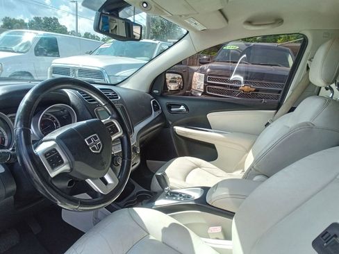 Used 2013 Dodge Journey Crew w/ Flexible Seating Group FWD image 10