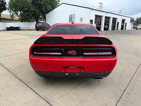 Used 2019 Dodge Challenger R/T Scat Pack w/ Driver Convenience Group RWD image 28