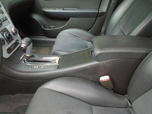 Used 2008 Chevrolet Malibu LT w/ Premium Mat Package image 15