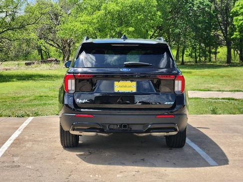 Used 2026 Ford Explorer ST-Line w/ ST-Line Street Pack AWD/4WD image 5