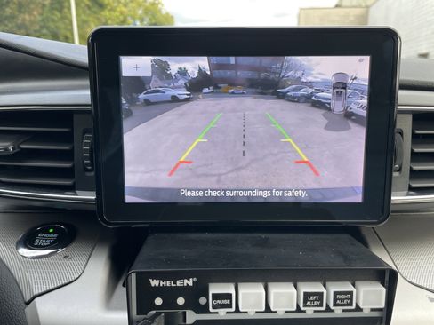 Used 2021 Ford Explorer XLT w/ Equipment Group 202A image 53