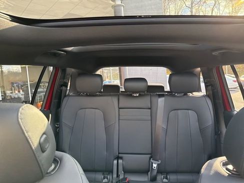 New 2026 Mercedes-Benz GLB 250 4MATIC image 14