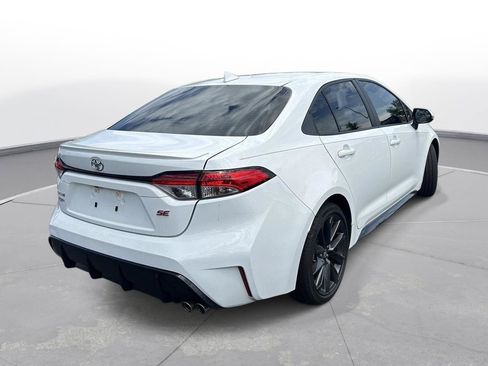 Used 2024 Toyota Corolla SE FWD image 6
