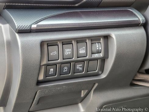 Used 2023 Subaru Forester Sport image 15