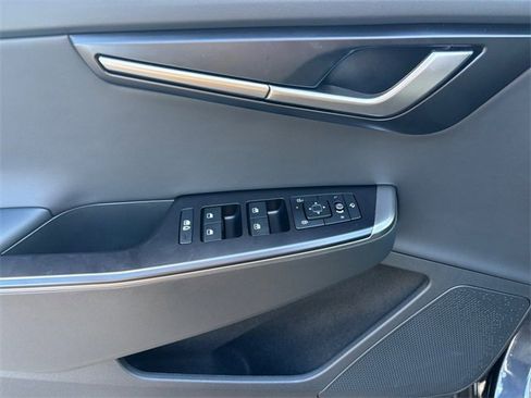 New 2025 Kia EV6 Light w/ Light LR Technology Package image 17