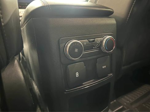 Used 2021 Ford Explorer XLT w/ Equipment Group 202A image 34