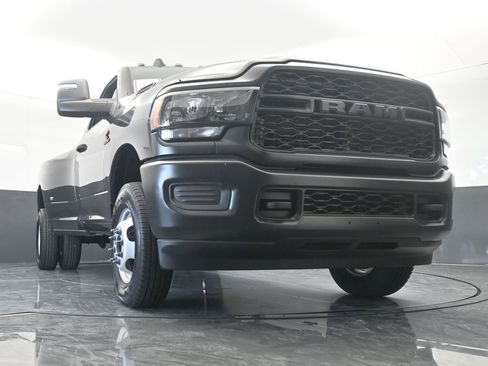 Used 2024 RAM 3500 Tradesman image 56