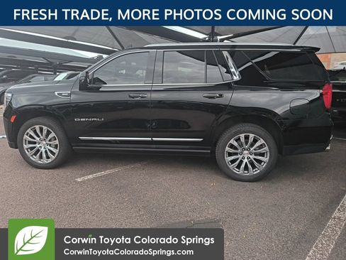 Used 2022 GMC Yukon Denali w/ Denali Reserve Package AWD/4WD image 7
