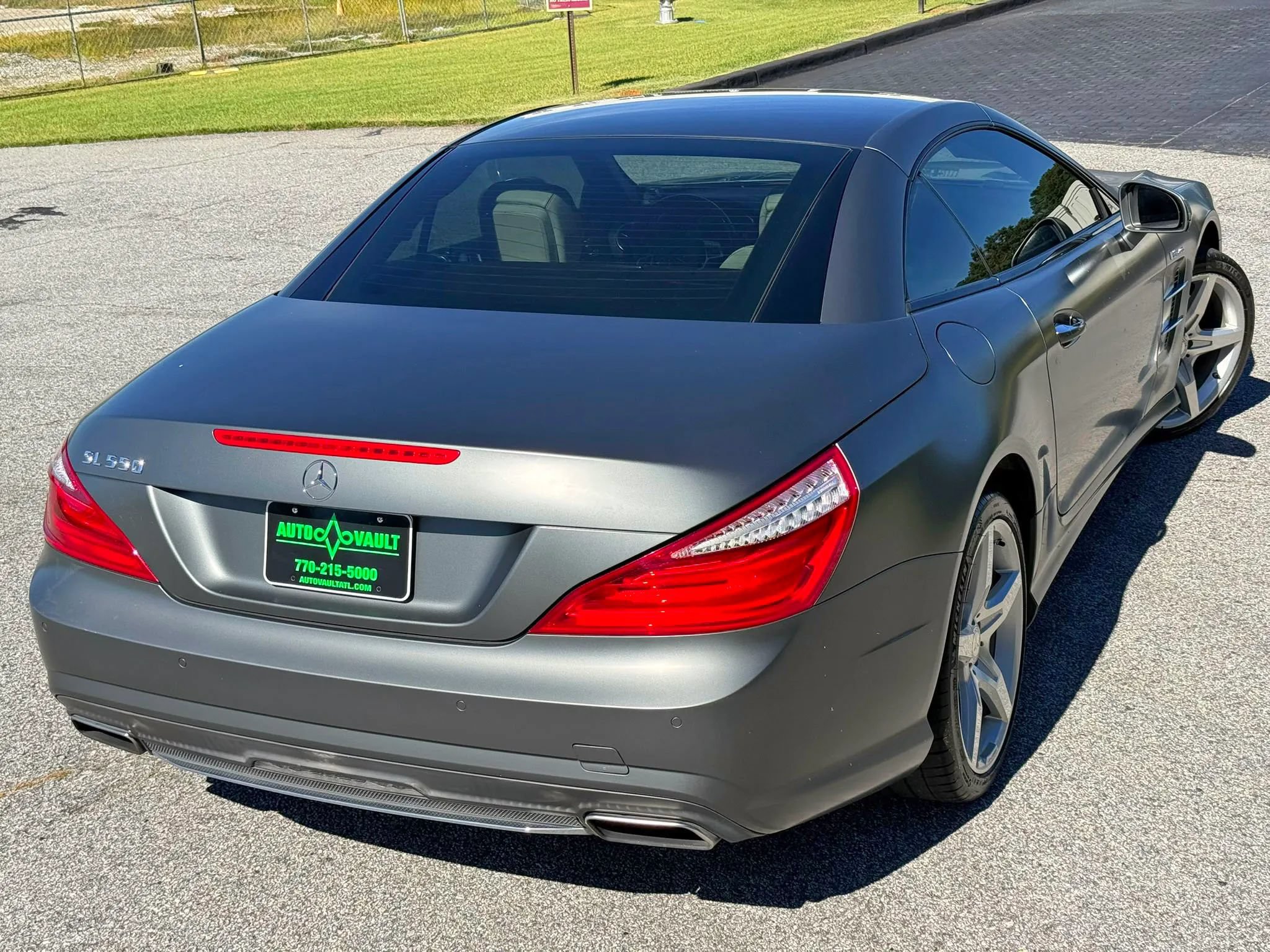 Used 2014 Mercedes-Benz SL 550 w/ Sport Wheel Package image 19