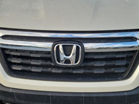 Used 2018 Honda Ridgeline RTL-T image 9