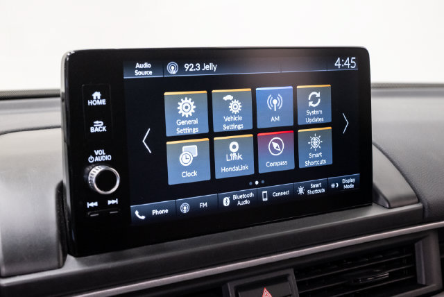 Used 2025 Honda Pilot EX-L image 18