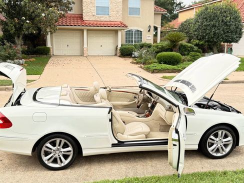 Used 2008 Mercedes-Benz CLK 350 Cabriolet image 26