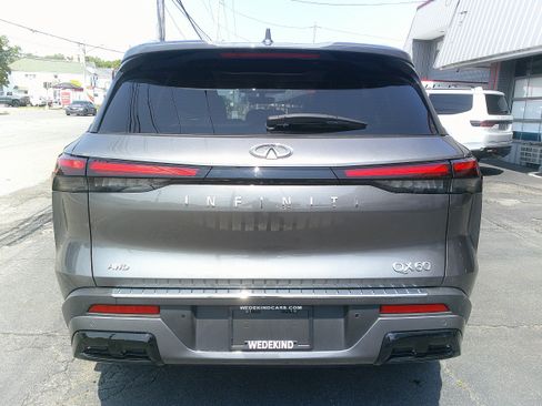 Used 2023 INFINITI QX60 Luxe w/ Cargo Package AWD/4WD image 4