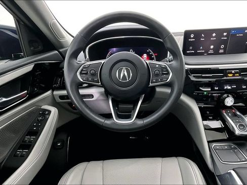 Certified 2024 Acura MDX FWD w/ Technology Package image 6