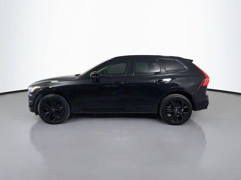 Used 2023 Volvo XC60 B5 Plus w/ Climate Package FWD image 8