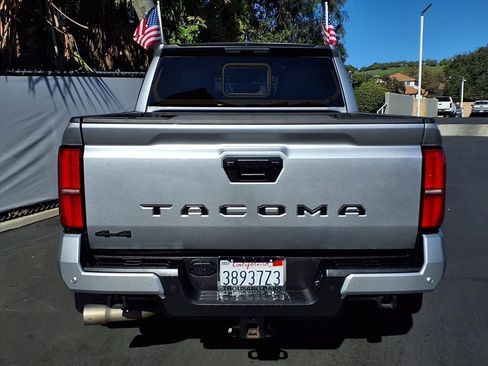 Certified 2024 Toyota Tacoma SR5 image 7