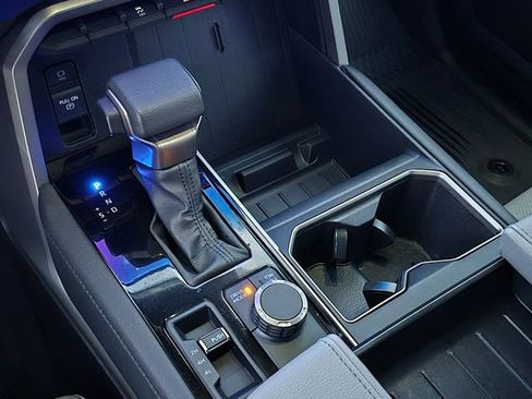 Used 2025 Toyota Tundra Limited image 11