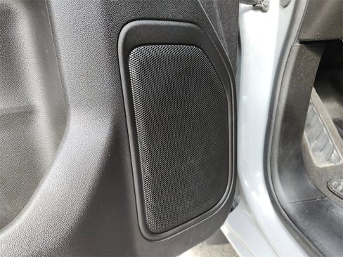 Used 2024 Chevrolet Silverado 2500 Custom w/ Custom Value Package image 19