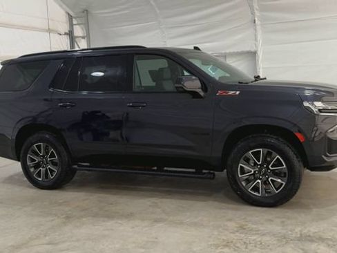 Used 2024 Chevrolet Tahoe Z71 w/ Luxury Package AWD/4WD image 6