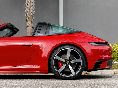 Used 2024 Porsche 911 Targa 4S image 22