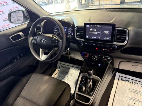 Used 2021 Hyundai Venue SE FWD image 47