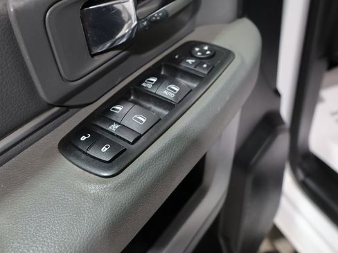 Used 2018 RAM 1500 Big Horn AWD/4WD image 14
