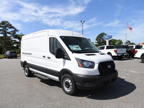 New 2026 Ford Transit 250 148 Medium Roof RWD image 2