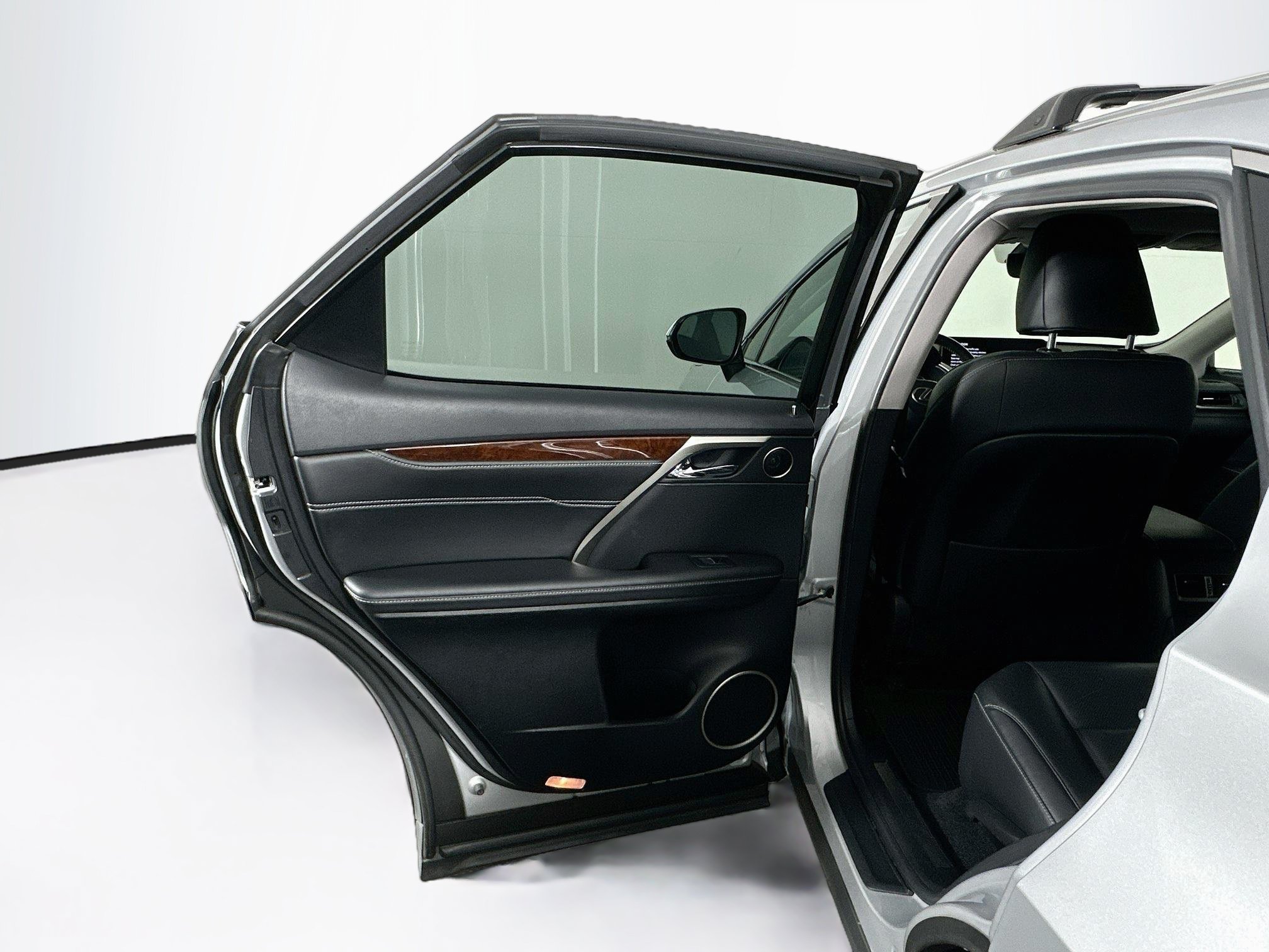 Used 2019 Lexus RX 350 AWD w/ Navigation Package image 28