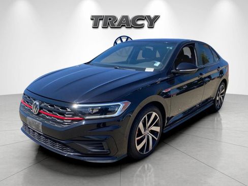Used 2019 Volkswagen Jetta GLI FWD image 2
