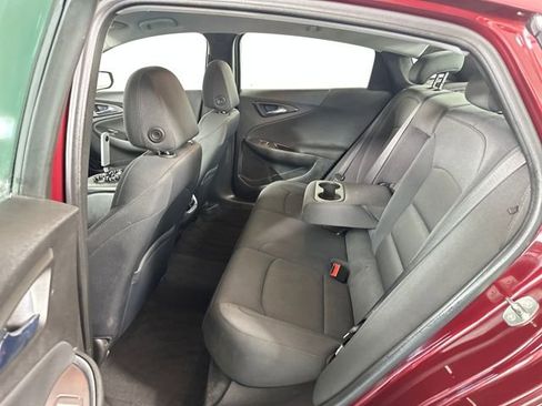 Used 2016 Chevrolet Malibu LT image 25
