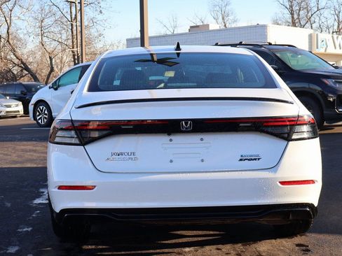 Certified 2025 Honda Accord Sport image 6