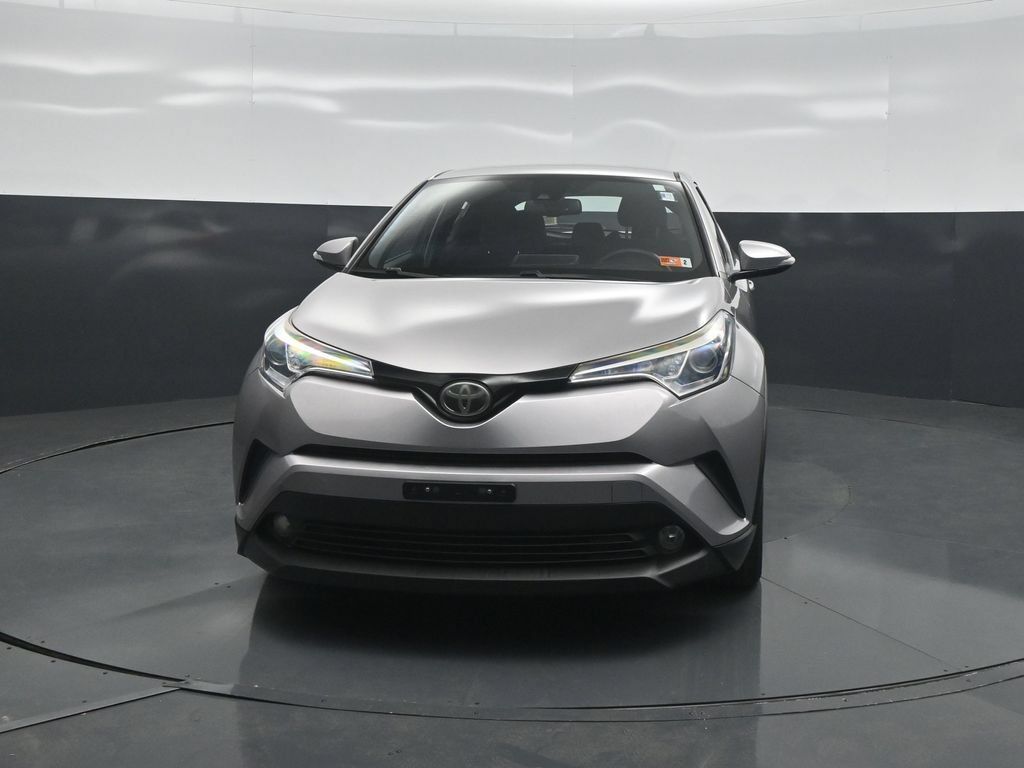 Certified 2018 Toyota C-HR XLE FWD image 2