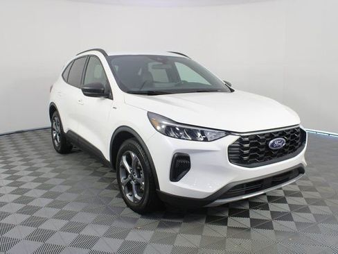 Used 2025 Ford Escape ST-Line w/ Tech Pack #1 image 24