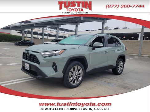 Certified 2023 Toyota RAV4 XLE Premium FWD image 1