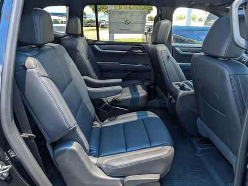 New 2026 GMC Acadia Elevation w/ Elevation Premium Package FWD image 51