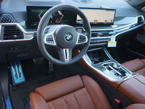 New 2026 BMW X5 M60i image 12