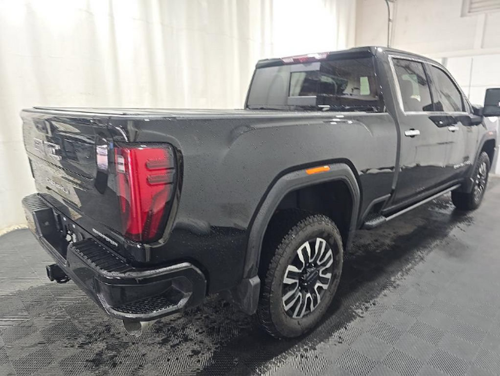 Used 2025 GMC Sierra 2500 Denali Ultimate AWD/4WD image 4