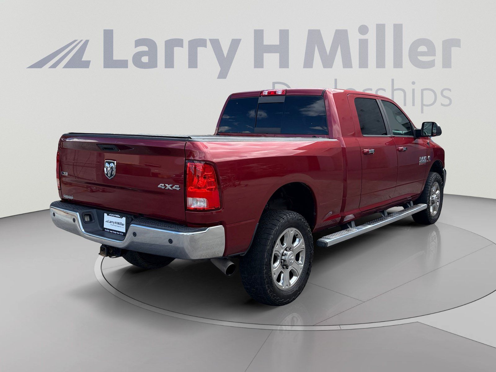 Used 2015 RAM 2500 SLT w/ Luxury Group AWD/4WD image 5