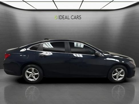 Used 2016 Chevrolet Malibu LS FWD image 4