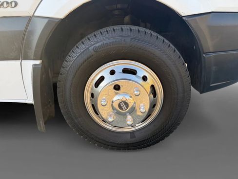 Used 2008 Freightliner Sprinter 3500 image 14