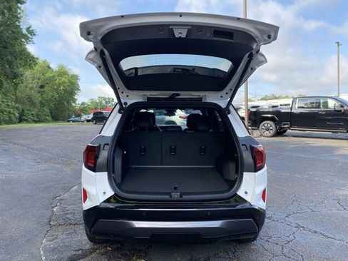 New 2026 GMC Terrain AT4 image 27