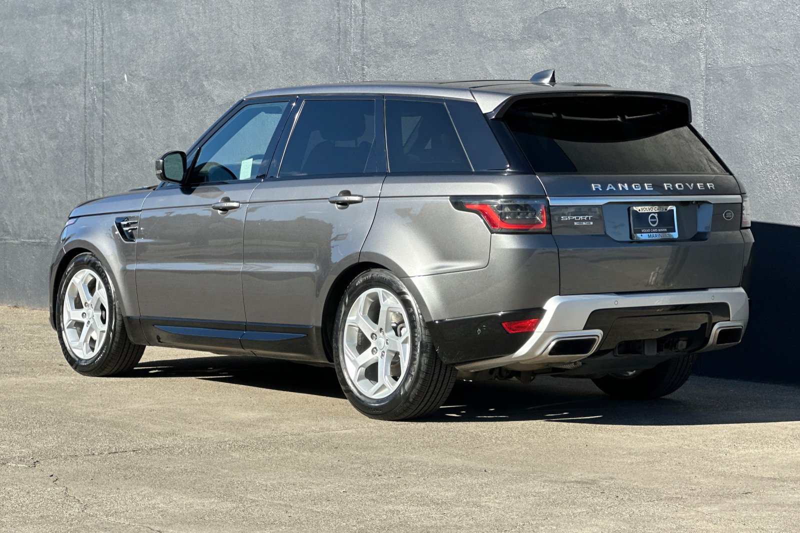 Used 2018 Land Rover Range Rover Sport HSE AWD/4WD image 6