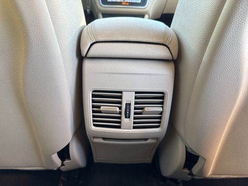 Used 2018 Mercedes-Benz GLA 250 GLA 250 image 25