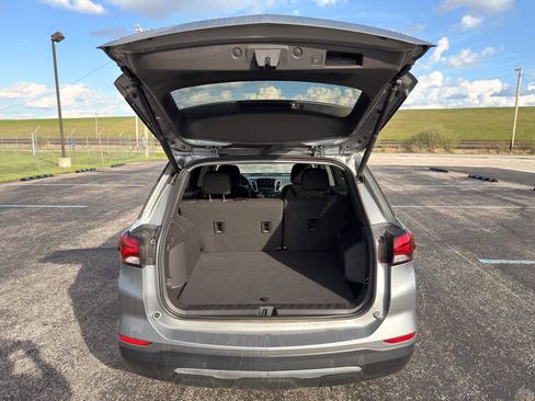 Used 2024 Chevrolet Equinox LT image 28