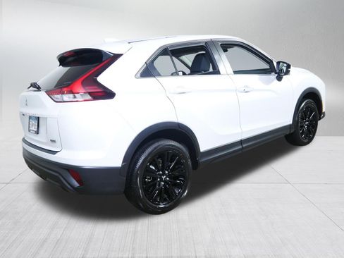 Used 2025 Mitsubishi Eclipse Cross LE AWD/4WD image 7