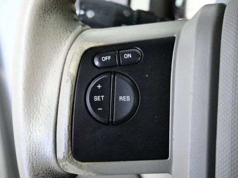 Used 2014 Ford Expedition XL AWD/4WD image 22