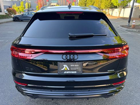 Used 2022 Audi Q8 Premium Plus AWD/4WD image 9