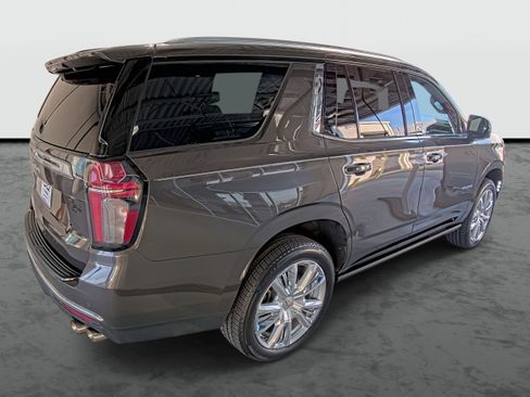 Used 2021 Chevrolet Tahoe High Country w/ Premium Package image 14