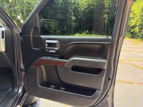 Used 2016 GMC Sierra 1500 SLE w/ SLE Value Package AWD/4WD image 22