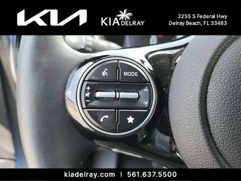 Used 2025 Kia Soul EX FWD image 28